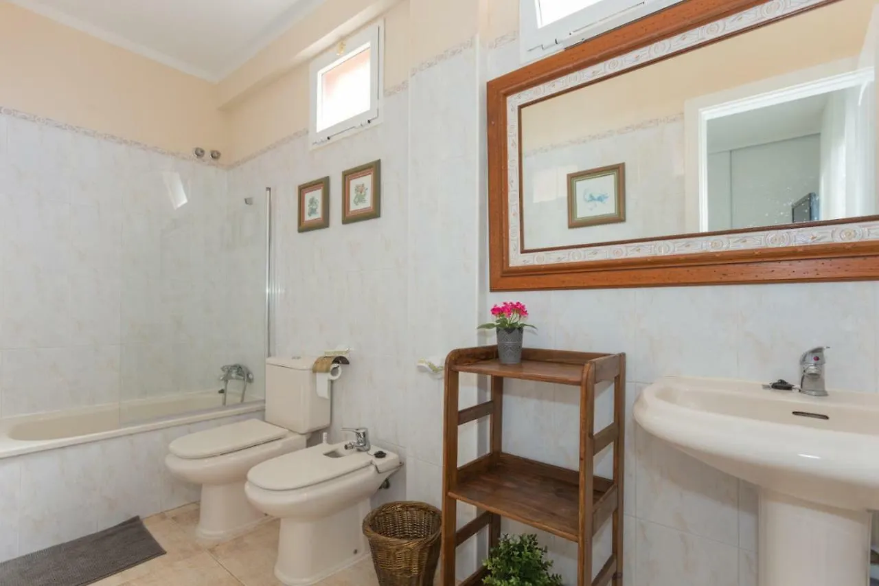 Apartamento Entero Con Vistas Al Mar En Radazul